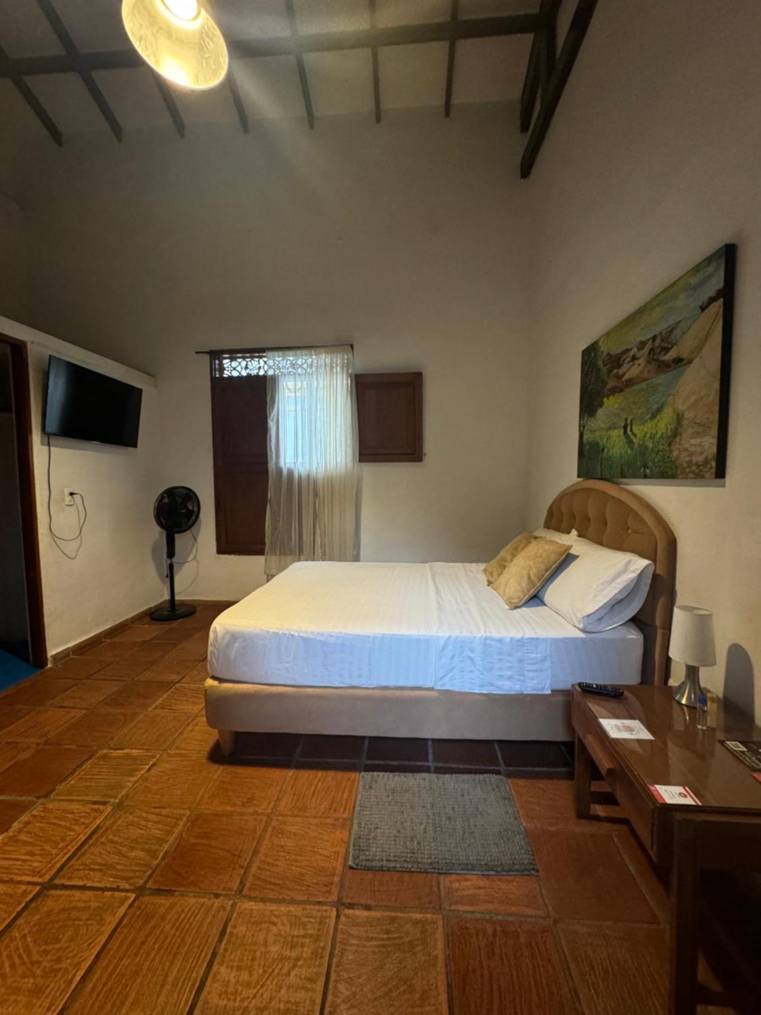 Hotel Casa Bresse Cali Habitación foto